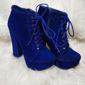 Royal Blue suede platform heel size 6